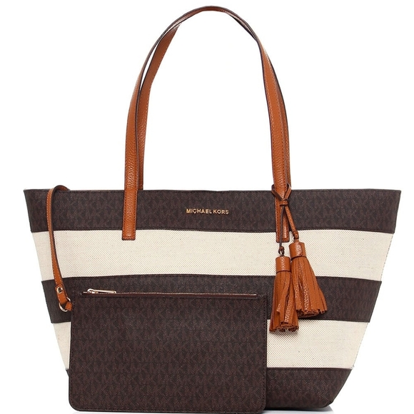 Michael Kors Handbags - 🆕️Michael Kors Striped Tote with pouch
